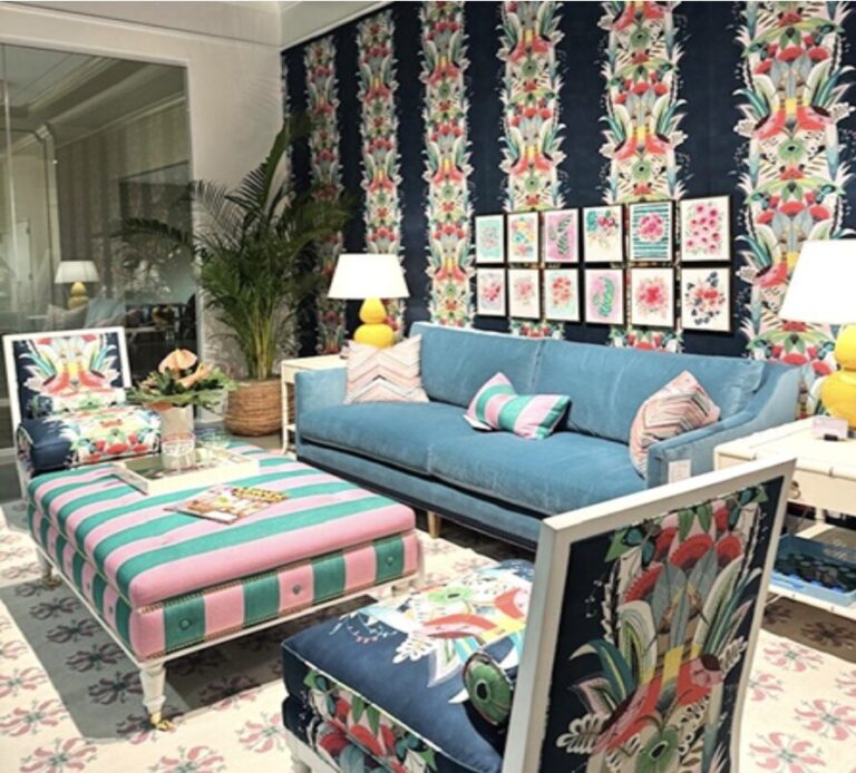Tropical Living Room With Bold Spring Patterns